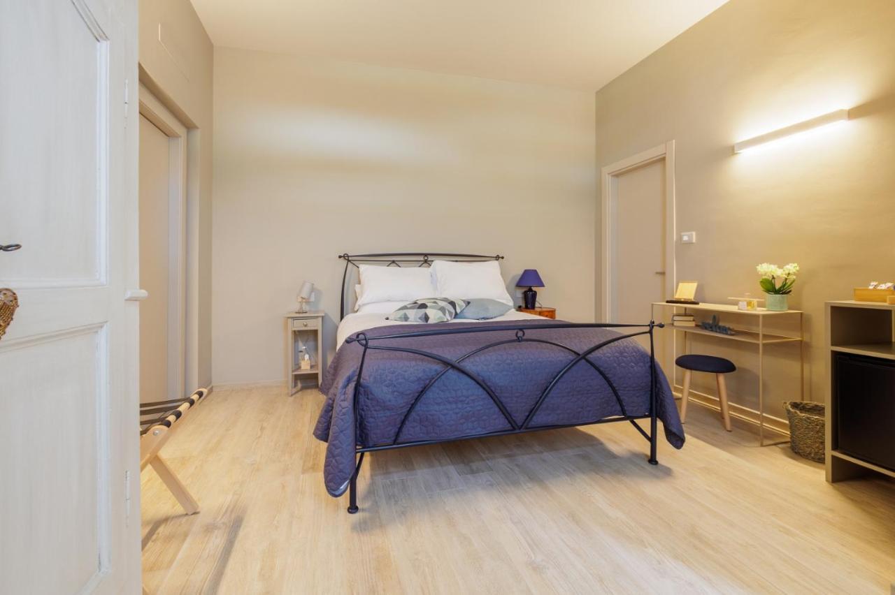 Interno 6 Guest House Cuneo Zewnętrze zdjęcie